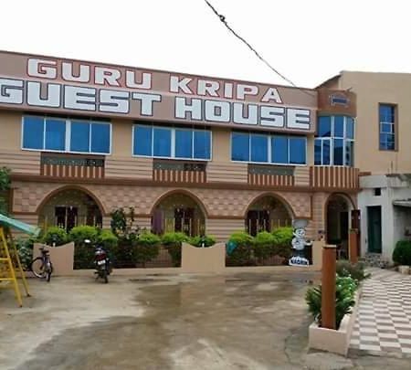 Hotel Guru Kripa Jamshedpur Buitenkant foto