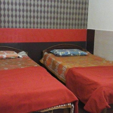 Hotel Guru Kripa Jamshedpur Buitenkant foto