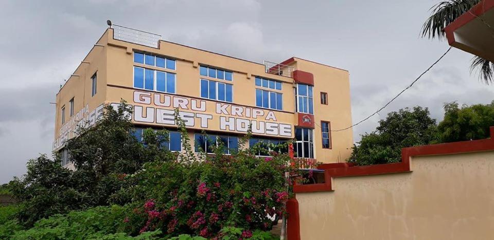 Hotel Guru Kripa Jamshedpur Buitenkant foto